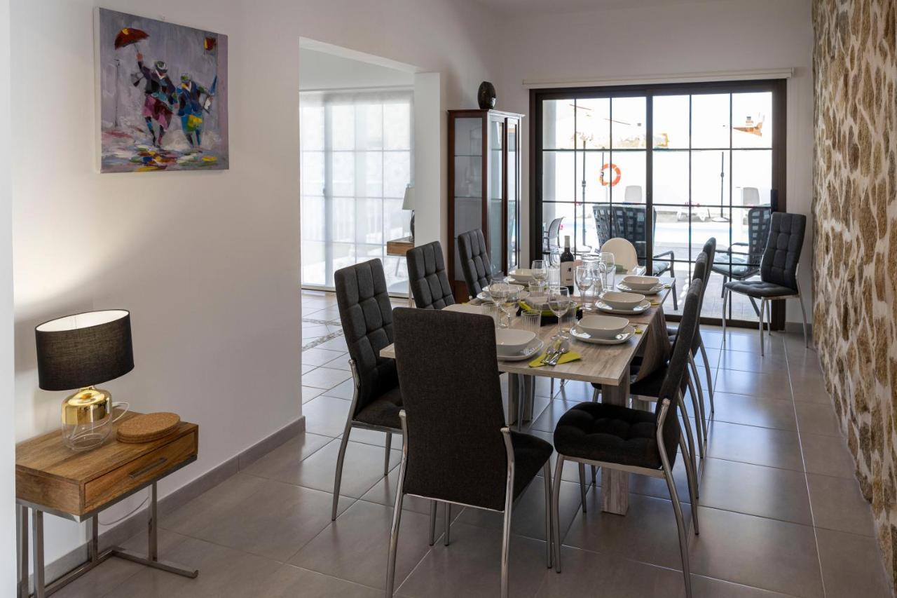 Ideal For Family Holidays, Near Beach And Golf- Casa James La Guirra Kültér fotó