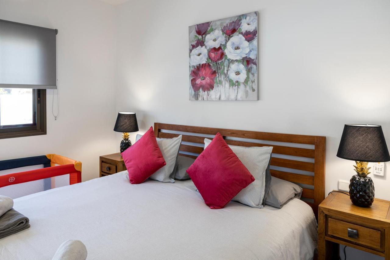 Ideal For Family Holidays, Near Beach And Golf- Casa James La Guirra Kültér fotó